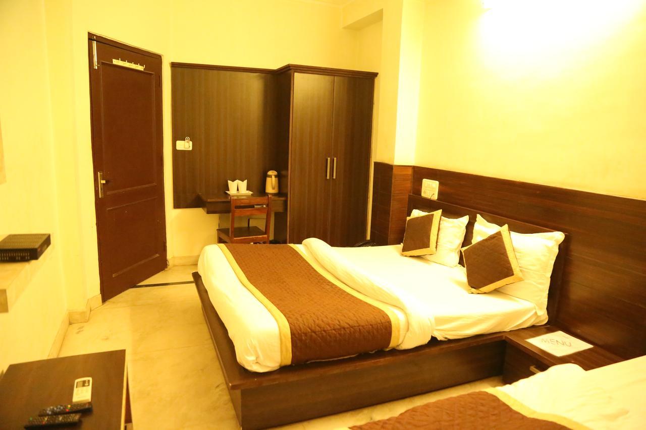 Hotel Sagun Jaipur Ngoại thất bức ảnh